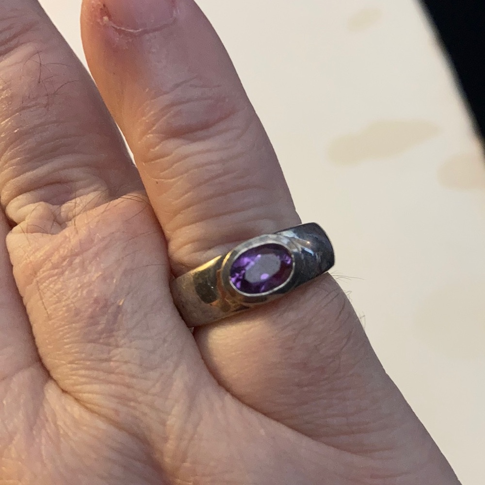 Delicate ladies ring 6